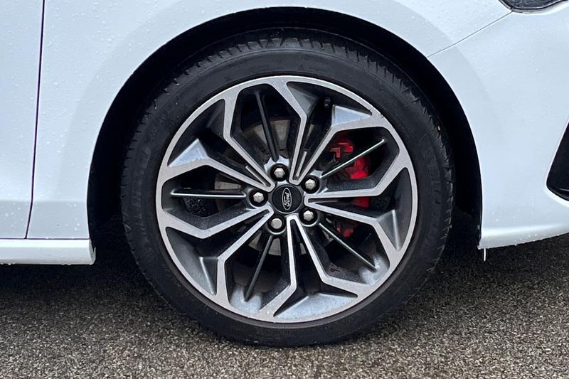 Used Ford Focus 2023 for sale - 78028723: Photo 8