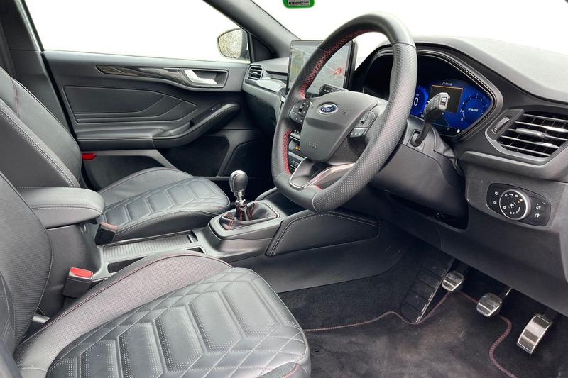 Used Ford Focus 2023 for sale - 78028723: Photo 9