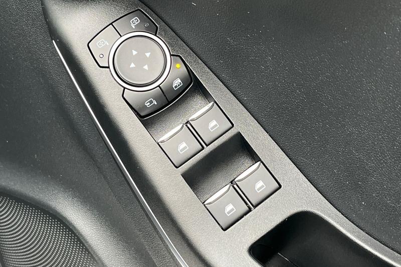 Used Ford Puma 2020 for sale - 76931379: Photo 16