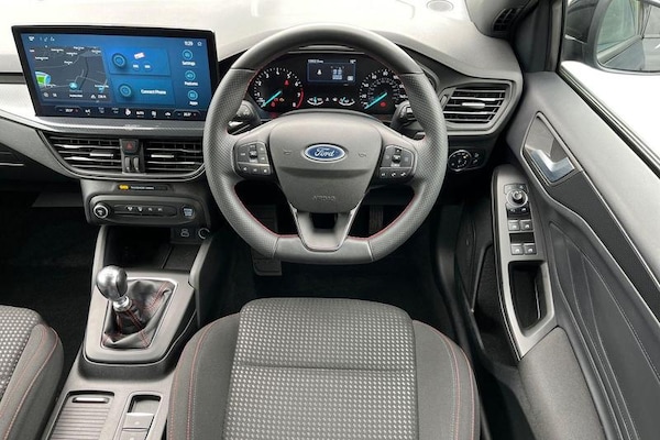 Used Ford Focus 2023 for sale - 76131450: Photo 11