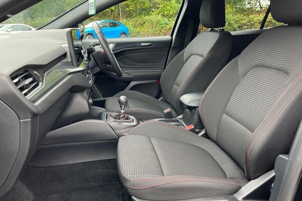 Used Ford Focus 2023 for sale - 76131450: Photo 19
