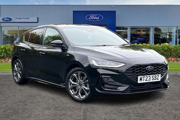 Used Ford Focus 2023 for sale - 76131450: Photo 1