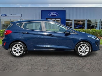 Used Ford Fiesta 2018 for sale - 79170323: Photo