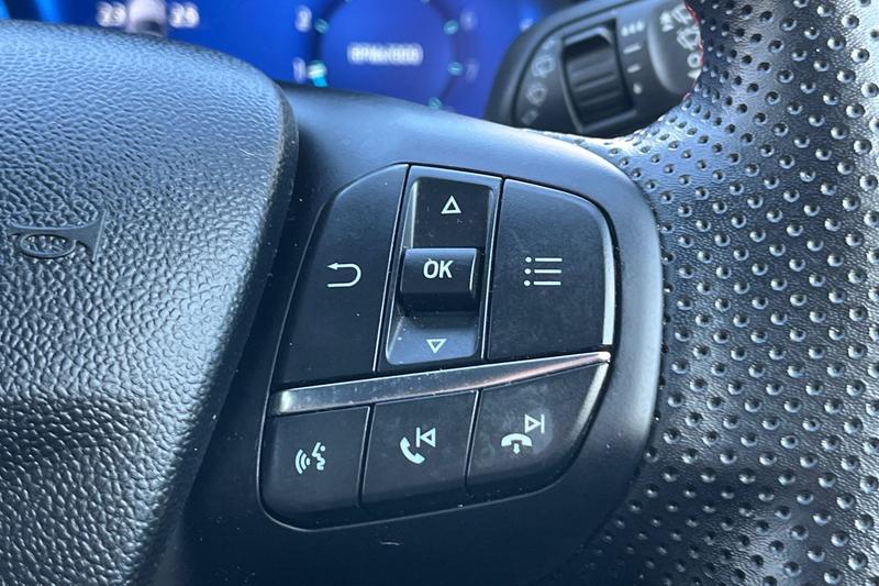 Used Ford Puma 2023 for sale - 78109376: Photo 33