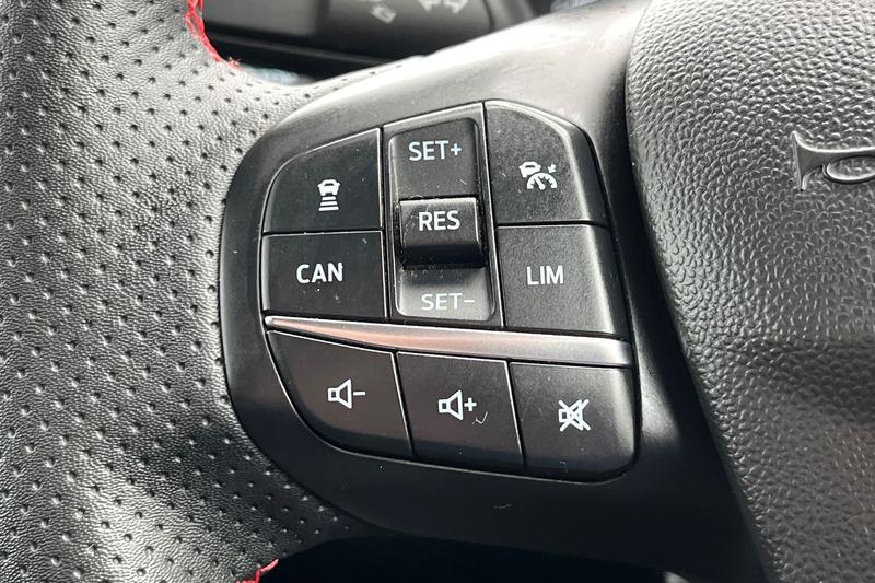 Used Ford Fiesta 2023 for sale - 78001126: Photo 32