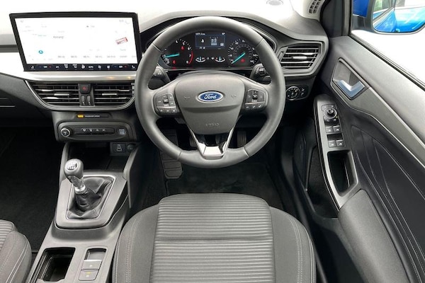 Used Ford Focus 2023 for sale - 76202235: Photo 11