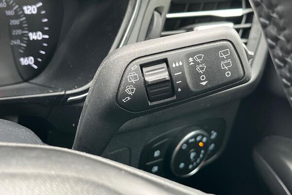 Used Ford Focus 2023 for sale - 76202235: Photo 15