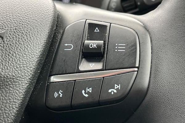 Used Ford Focus 2023 for sale - 76202235: Photo 33