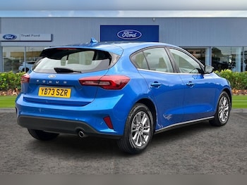 Used Ford Focus 2023 for sale - 76202235: Photo 4
