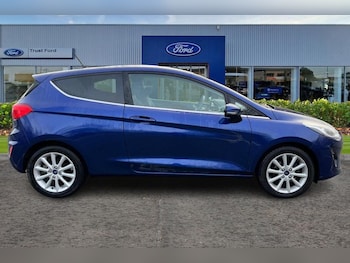 Used Ford Fiesta 2018 for sale - 77157479: Photo