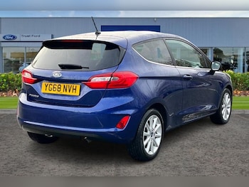 Used Ford Fiesta 2018 for sale - 77157479: Photo