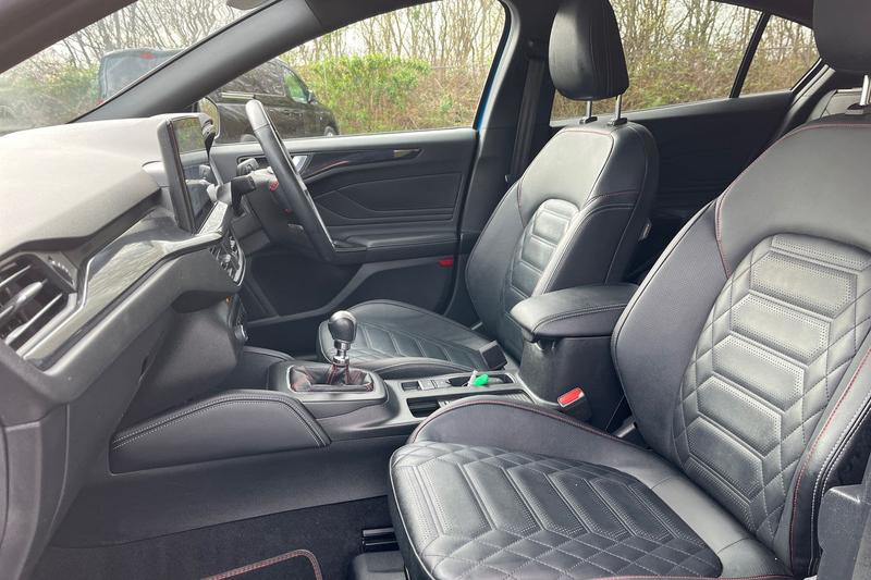 Used Ford Focus 2023 for sale - 78028725: Photo 19