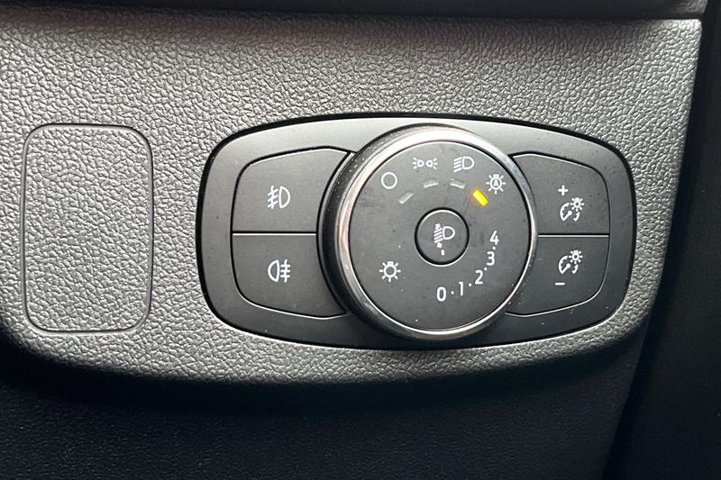 Used Ford Focus 2023 for sale - 78028725: Photo 34