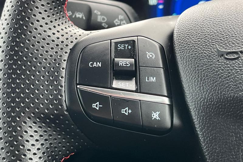 Used Ford Puma 2022 for sale - 77557138: Photo 32