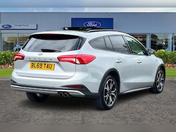 Used Ford Focus 2020 for sale - 78942221: Photo