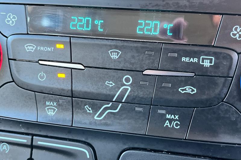 Used Ford Grand C-Max 2018 for sale - 76797165: Photo 29