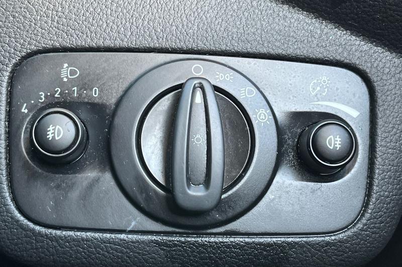 Used Ford Grand C-Max 2018 for sale - 76797165: Photo 32