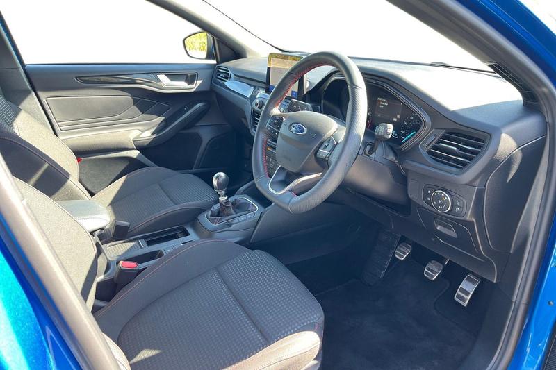 Used Ford Focus 2021 for sale - 78109368: Photo 9