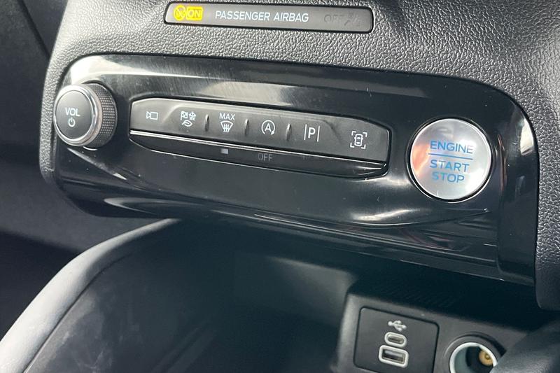 Used Ford Kuga 2025 for sale - 77599669: Photo 28