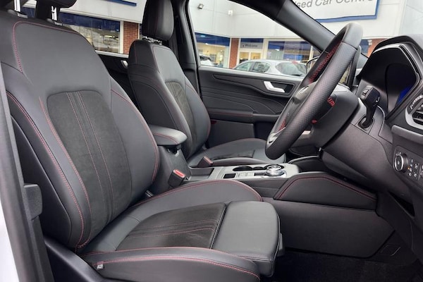 Used Ford Kuga 2024 for sale - 75453796: Photo 17