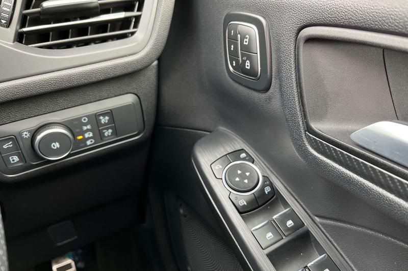 Used Ford Kuga 2025 for sale - 77989039: Photo 16