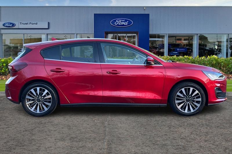 Used Ford Focus 2023 for sale - 76803416: Photo 3