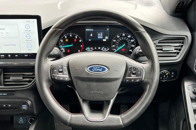 Used Ford Focus 2023 for sale - 76684879: Photo 12