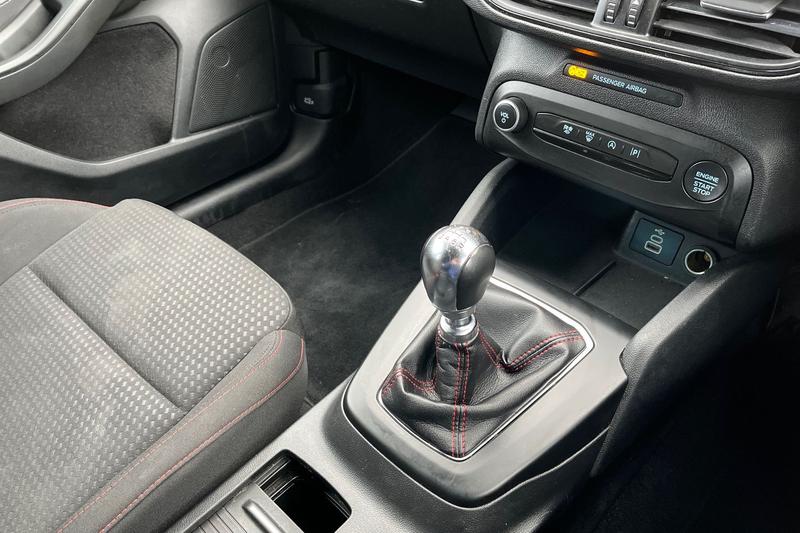 Used Ford Focus 2023 for sale - 76684879: Photo 29