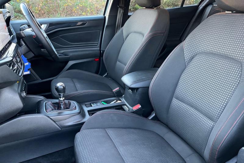 Used Ford Focus 2023 for sale - 76931375: Photo 19