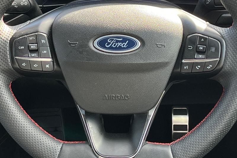 Used Ford Focus 2023 for sale - 78028724: Photo 12