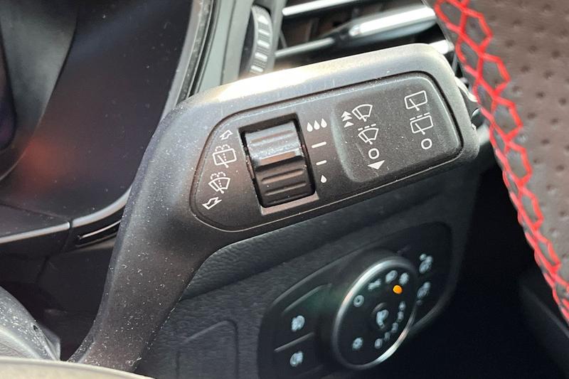 Used Ford Focus 2023 for sale - 78028724: Photo 15