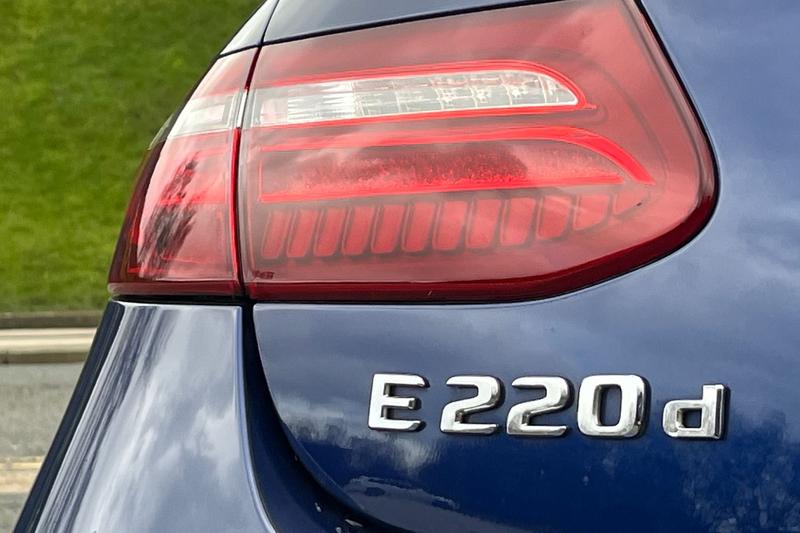 Used Mercedes-Benz E Class 2019 for sale - 77819633: Photo 39