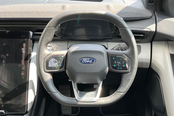 Used Ford Explorer 2025 for sale - 75381063: Photo 12