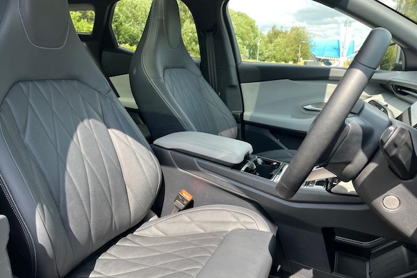 Used Ford Explorer 2025 for sale - 75381063: Photo 17