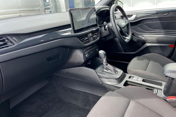 Used Ford Focus 2023 for sale - 76184557: Photo 18