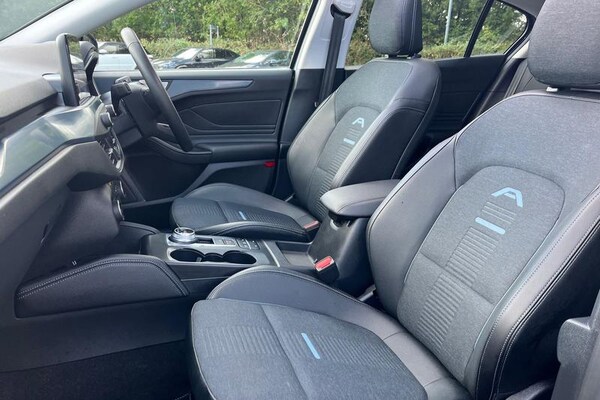 Used Ford Focus 2021 for sale - 76266050: Photo 19