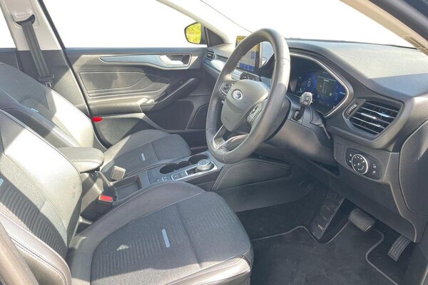 Used Ford Focus 2021 for sale - 76266050: Photo 9