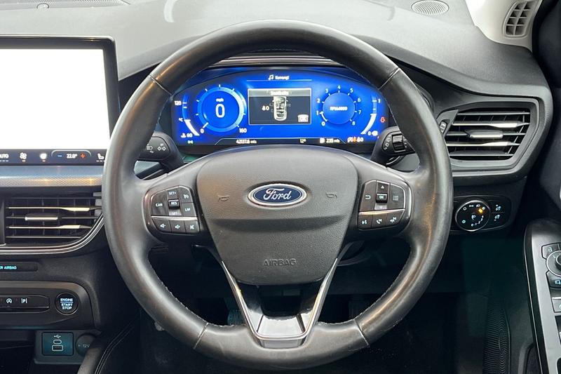 Used Ford Focus 2023 for sale - 76653394: Photo 12