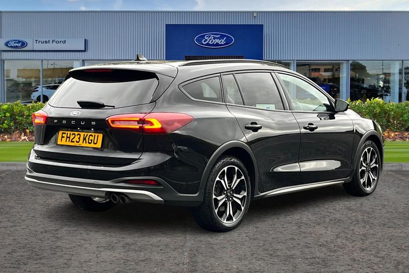 Used Ford Focus 2023 for sale - 76653394: Photo 4