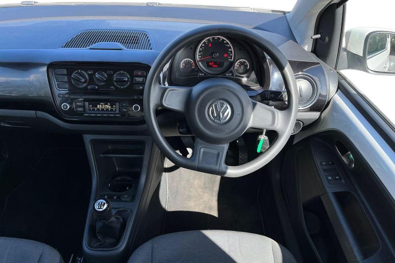 Used Volkswagen up! 2016 for sale - 78206093: Photo 11