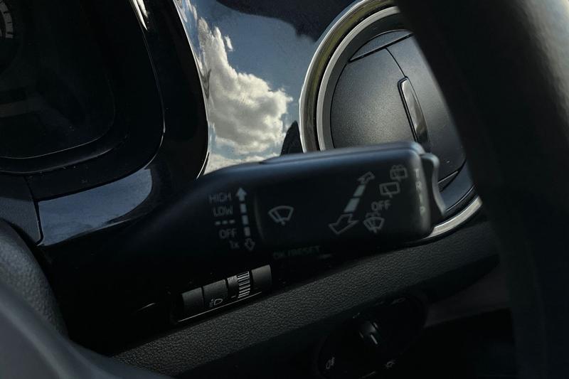 Used Volkswagen up! 2016 for sale - 78206093: Photo 15