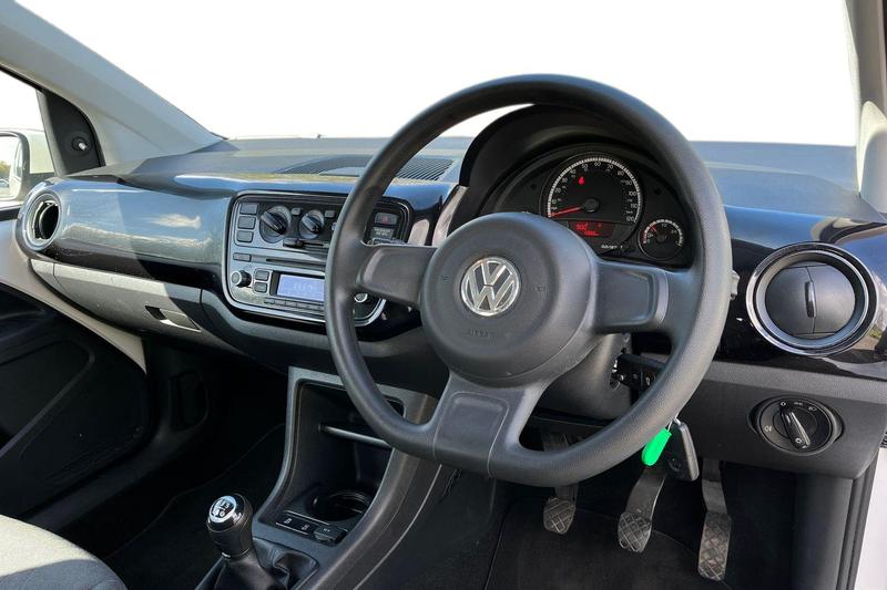 Used Volkswagen up! 2016 for sale - 78206093: Photo 9