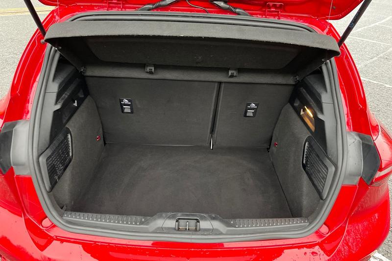 Used Ford Focus 2023 for sale - 76984746: Photo 21