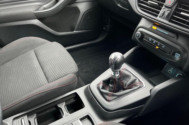 Used Ford Focus 2023 for sale - 76984746: Photo 31