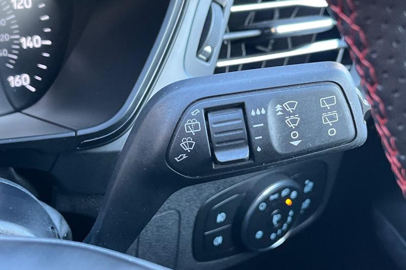 Used Ford Focus 2023 for sale - 76640953: Photo 15