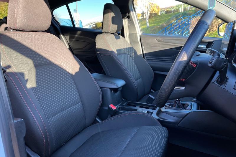 Used Ford Focus 2023 for sale - 76640953: Photo 17