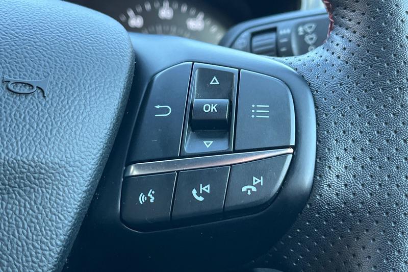 Used Ford Focus 2023 for sale - 76640953: Photo 33