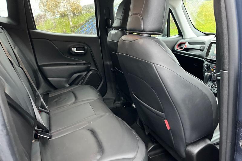 Used Jeep Renegade 2021 for sale - 76563113: Photo 36