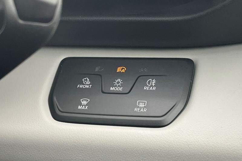 Vehicle 33