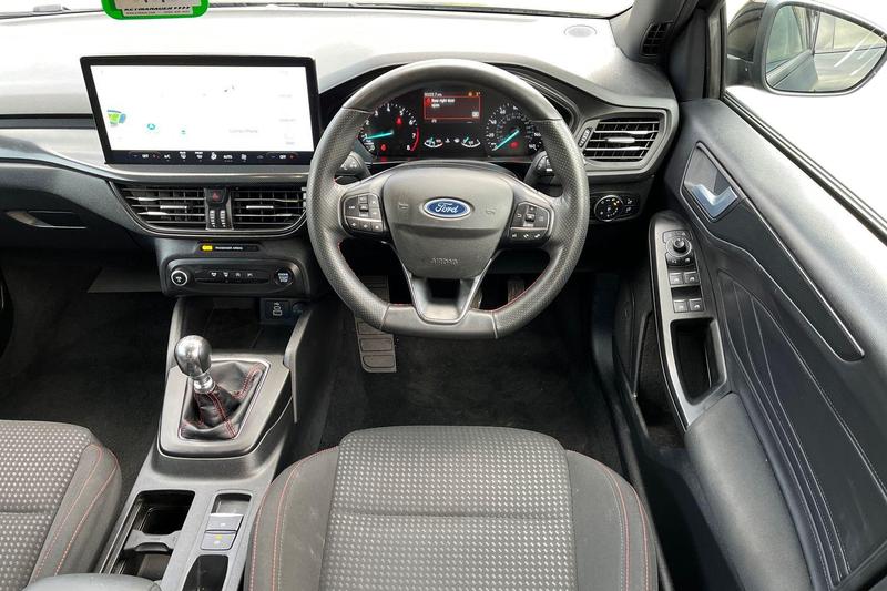 Used Ford Focus 2023 for sale - 76631346: Photo 11